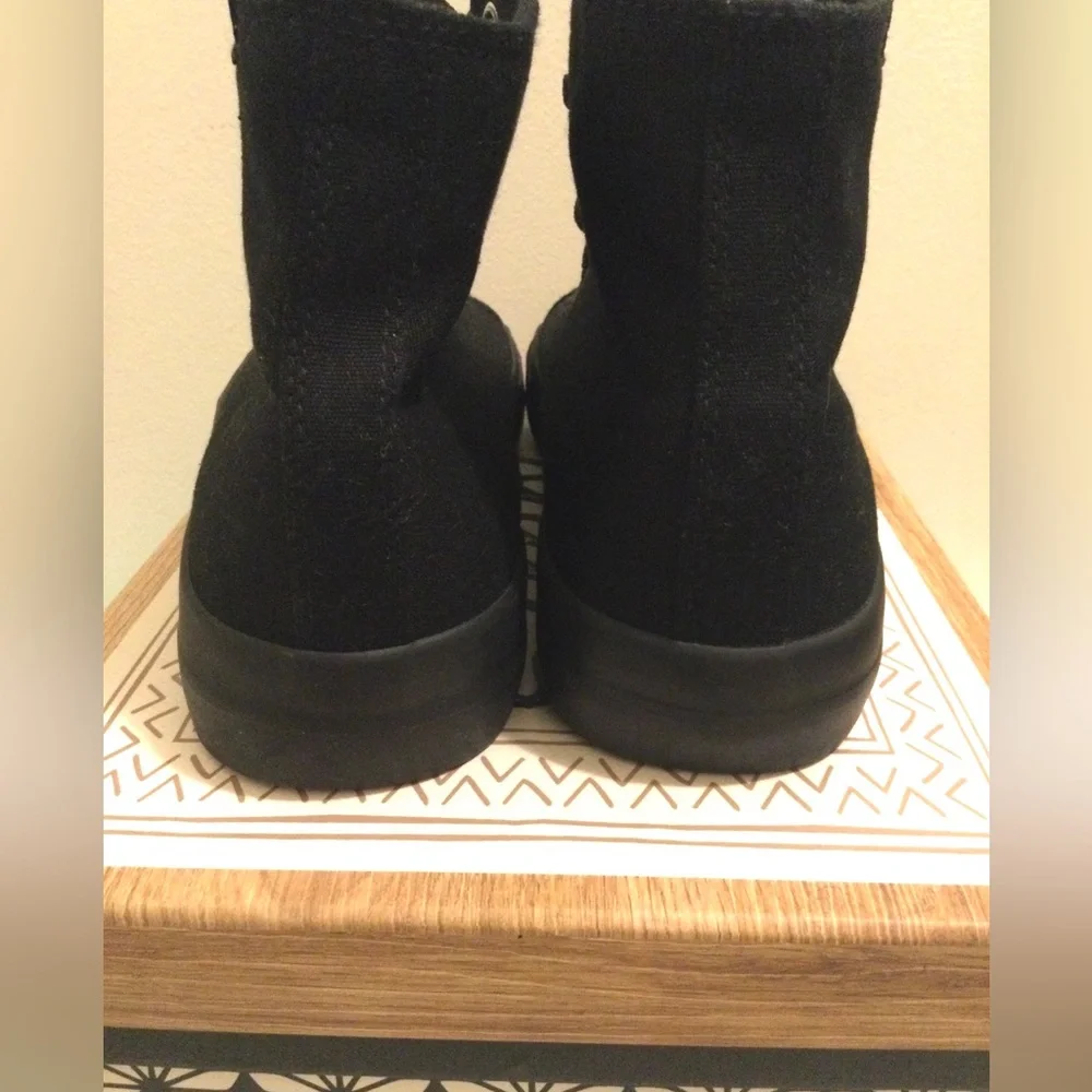 Woman’s Black Canvas High-tops Sneakers - Picture 3 of 4